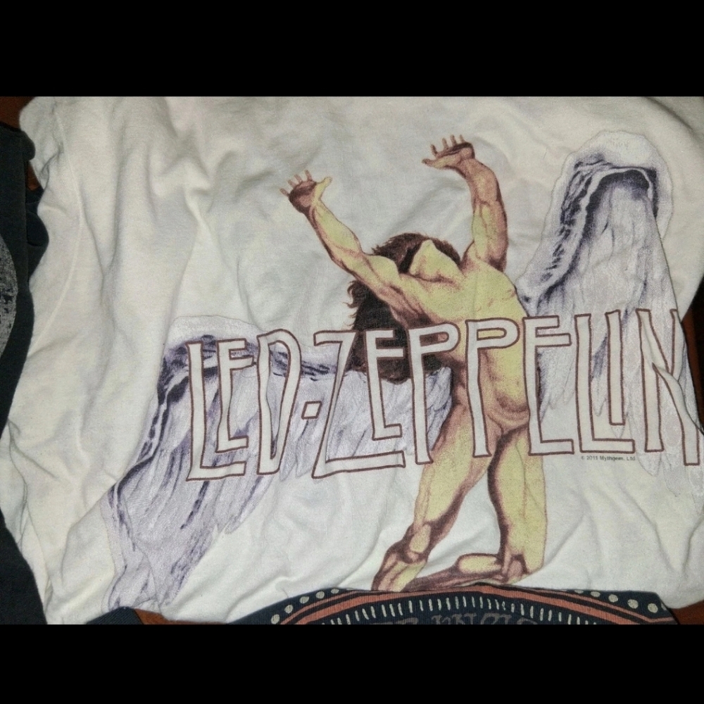 Bundle Of 4 Band/Graphic Tees LED ZEPPELIN,GRATEFUL DEAD, VANS, S/M - Picture 3 of 5